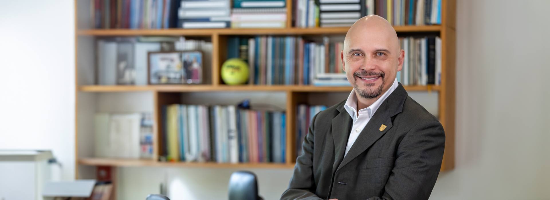 Eduardo Montano